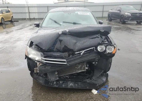 2013 Volkswagen Passat Se z USA, uszkodzony, nr VIN 1VWBP7A3XDC128141